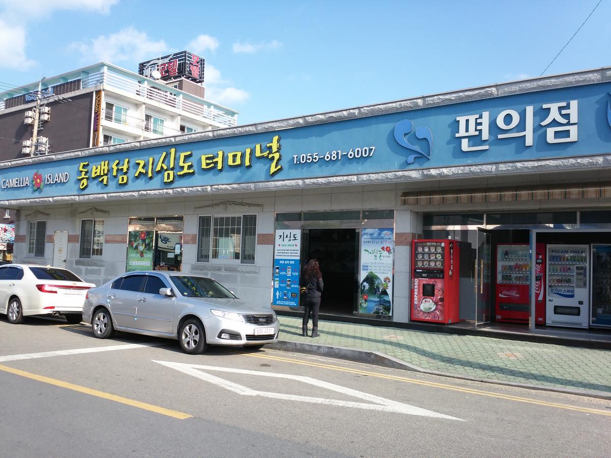 Geoje Jangseungpo Lighthouse Hotel Sodong Exteriör bild